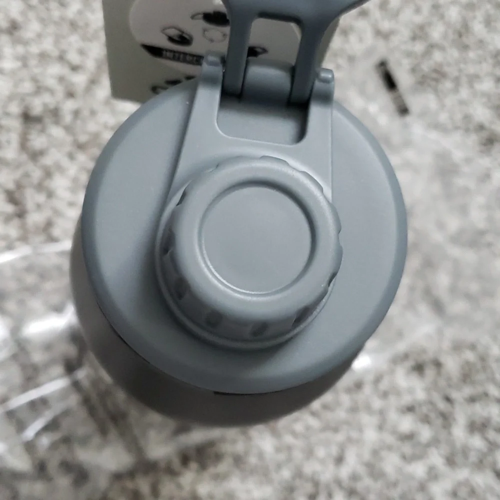 Adidas 1L Stainless Steel Bottle Black - Picture 6 of 7